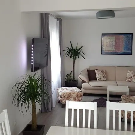 Ferienhaus Mit Privatpool Fur 8 Personen Ca 165 Qm In Primosten, Dalmatien Norddalmatien Ferienhaus *